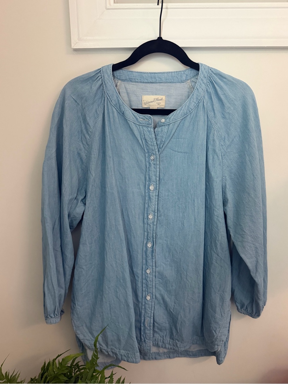 Light Blue Button-Front Women’s Top Universal Thread